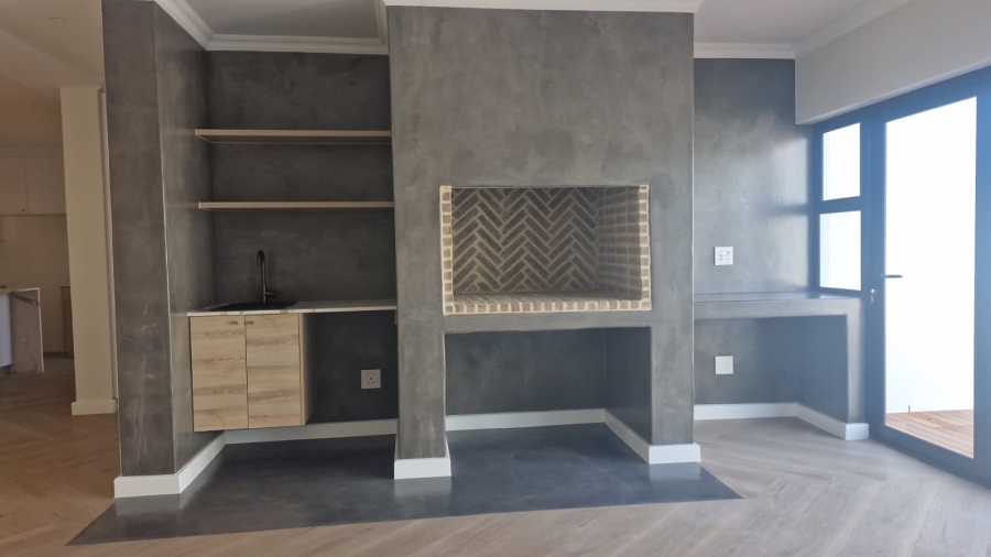 4 Bedroom Property for Sale in Sandown Western Cape